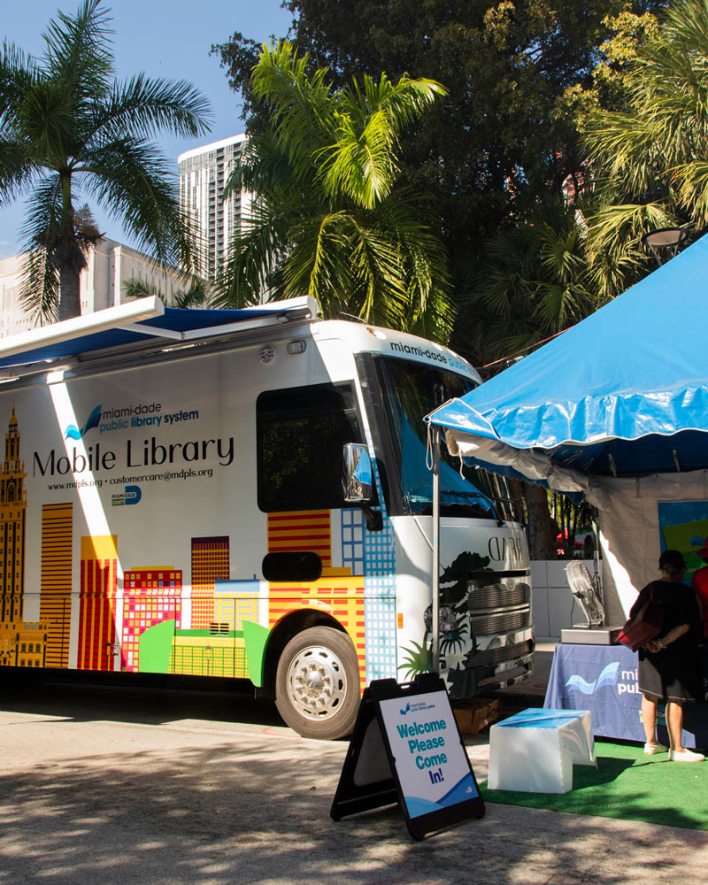 MiamiBookFair2025-300