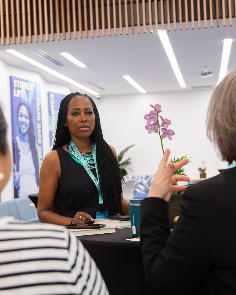 MiamiBookFair2025-84